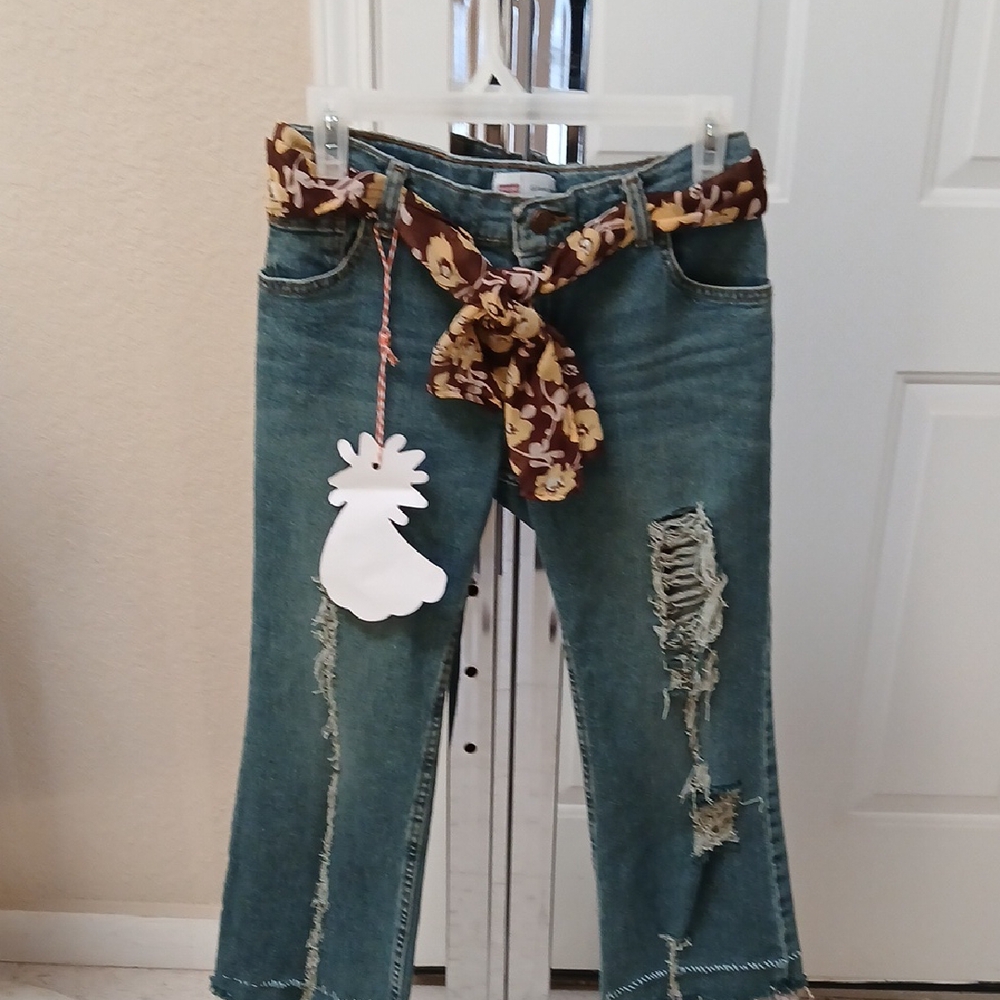 Women's Distressed Blue Jeans